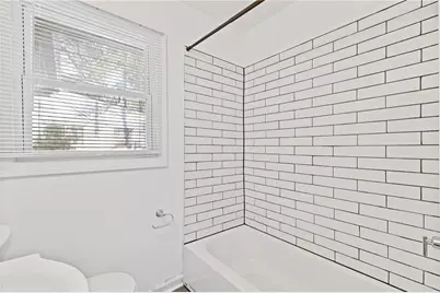 433 W Lake Avenue NW, Atlanta, GA 30318 - Photo 17