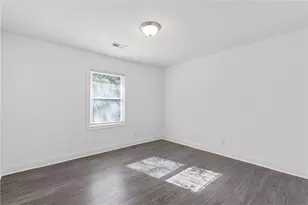 433 W Lake Ave NW, Atlanta, GA 30318 - Photo 15