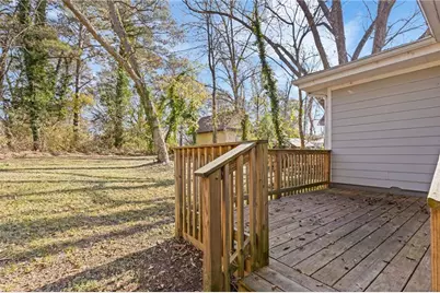 433 W Lake Avenue NW, Atlanta, GA 30318 - Photo 25