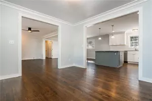 820 Highview Dr SE, Smyrna, GA 30082 - Photo 11