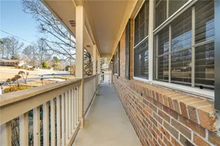 820 Highview Dr SE, Smyrna, GA 30082 - Photo 5