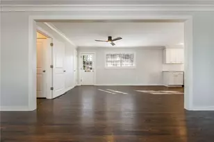 820 Highview Dr SE, Smyrna, GA 30082 - Photo 9