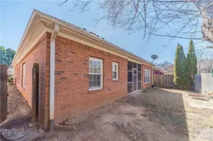 2147 Stockton Walk Way, Snellville, GA 30078 - Photo 37