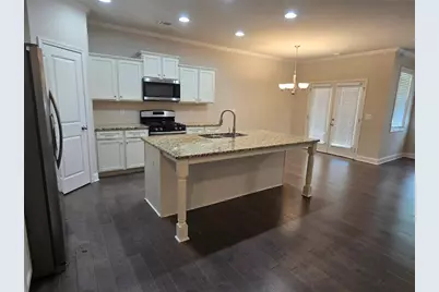 305 Holdings Drive, Lawrenceville, GA 30044 - Photo 3