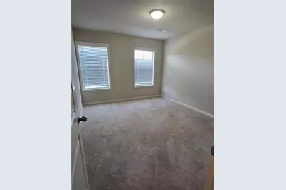 305 Holdings Drive, Lawrenceville, GA 30044 - Photo 13