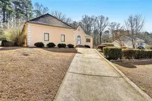 1522 Catherine Ct, Suwanee, GA 30024 - Photo 3