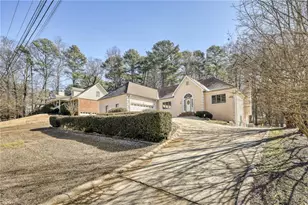1522 Catherine Ct, Suwanee, GA 30024 - Photo 29