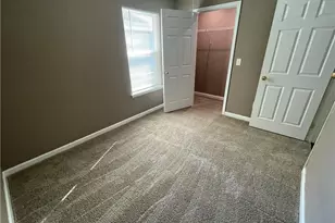 2938 Palm Dr, Atlanta, GA 30344 - Photo 11