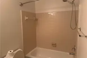 2270 Wellington Cir, Lithonia, GA 30058 - Photo 15