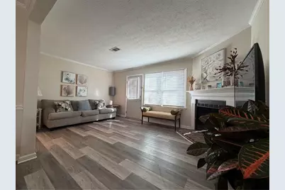 956 Six Oaks Circle #B, Norcross, GA 30093 - Photo 5