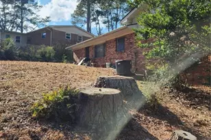 2366 Country Club Dr, Atlanta, GA 30311 - Photo 3