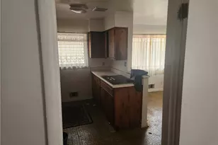 2366 Country Club Dr, Atlanta, GA 30311 - Photo 11