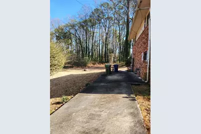 2366 Country Club Drive, Atlanta, GA 30311 - Photo 5