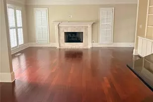 3575 Goldenrod Dr, Alpharetta, GA 30005 - Photo 3