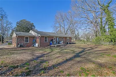 1059 Jolly Ave, Clarkston, GA 30021 - Photo 7