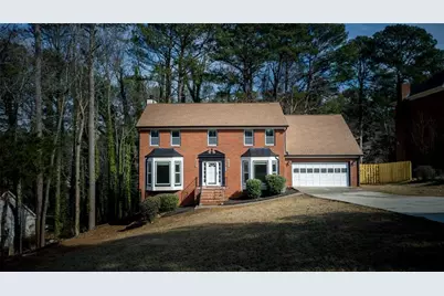 2388 Dakota Trail SW, Lilburn, GA 30047 - Photo 9