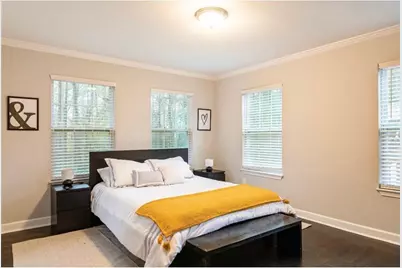 2032 North Avenue NW, Atlanta, GA 30318 - Photo 9