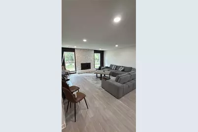 980 Hilltop Court, Lawrenceville, GA 30045 - Photo 3