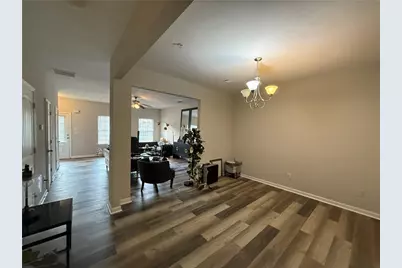 1970 Old Dogwood, Jonesboro, GA 30238 - Photo 5