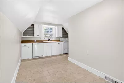 613 Pelham Road NE, Atlanta, GA 30324 - Photo 3