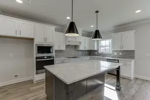 1075 Poppy Ln, Jefferson, GA 30549 - Photo 17