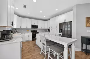 7899 Brass Lantern Dr, Flowery Branch, GA 30542 - Photo 17