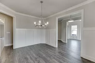 8935 Claude Martin Dr, Gainesville, GA 30506 - Photo 9