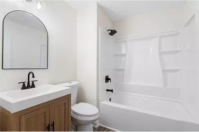 5680 Princeton Oaks Drive, Sugar Hill, GA 30518 - Photo 17