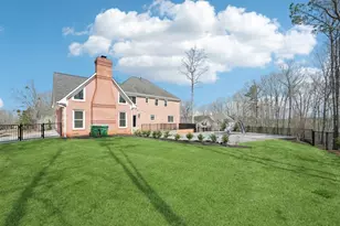 1600 Spring Arbor Ct SW, Lilburn, GA 30047 - Photo 57