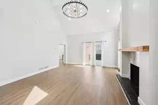 1600 Spring Arbor Ct SW, Lilburn, GA 30047 - Photo 7