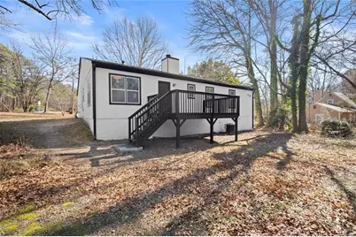 1397 Bentley Woods Trail, Lithonia, GA 30058 - Photo 31