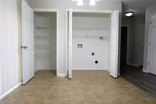 130 Springbottom Dr, Lawrenceville, GA 30046 - Photo 9