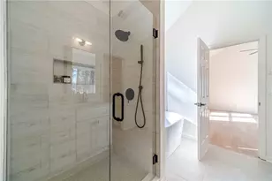 1692 Paces Vale Ct, Lawrenceville, GA 30043 - Photo 33