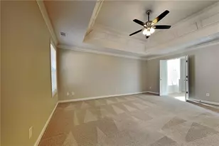 917 Tucker Ln, Loganville, GA 30052 - Photo 9