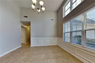 917 Tucker Ln, Loganville, GA 30052 - Photo 7