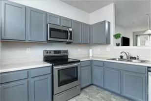 2481 Piering Dr, Lithonia, GA 30038 - Photo 5