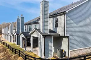 321 Yukon Dr, Conyers, GA 30094 - Photo 3