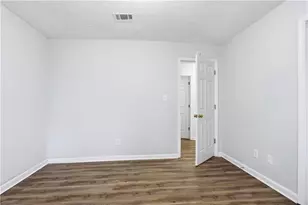 11066 Shannon Cir, Hampton, GA 30228 - Photo 13