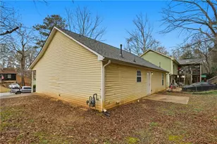 11066 Shannon Cir, Hampton, GA 30228 - Photo 23