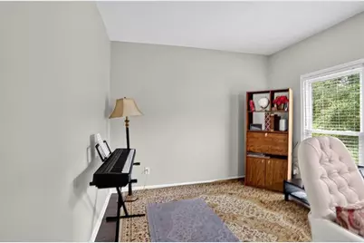 1070 Brockton Close NE, Marietta, GA 30068 - Photo 21