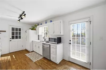 3832 Emerson Street, Marietta, GA 30062 - Photo 9