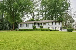 2418 Brookdale Dr NE, Atlanta, GA 30345 - Photo 1