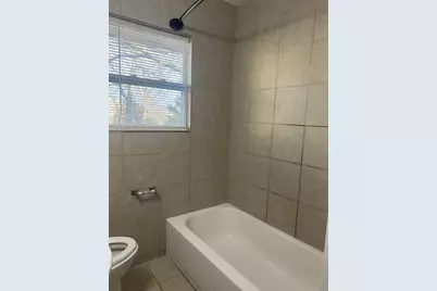 305 W Oak Street #A, Lawrenceville, GA 30046 - Photo 13