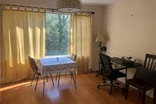 1515 Beech Valley Way NE, Atlanta, GA 30306 - Photo 5