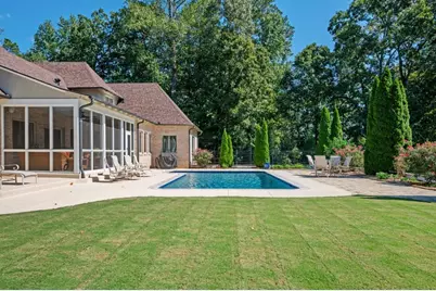 902 Lenora Drive NW, Kennesaw, GA 30152 - Photo 9