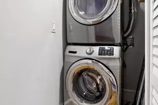 81 Peachtree Pl NE, Atlanta, GA 30309 - Photo 33