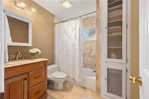 136 Peachtree Memorial Dr NW, Atlanta, GA 30309 - Photo 17