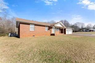 4541 Cavender Creek Rd, Dahlonega, GA 30533 - Photo 11