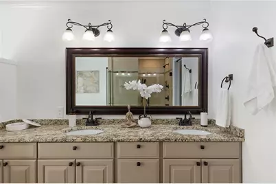 565 Timberland Drive, Atlanta, GA 30342 - Photo 29