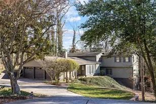 565 Timberland Dr, Atlanta, GA 30342 - Photo 1